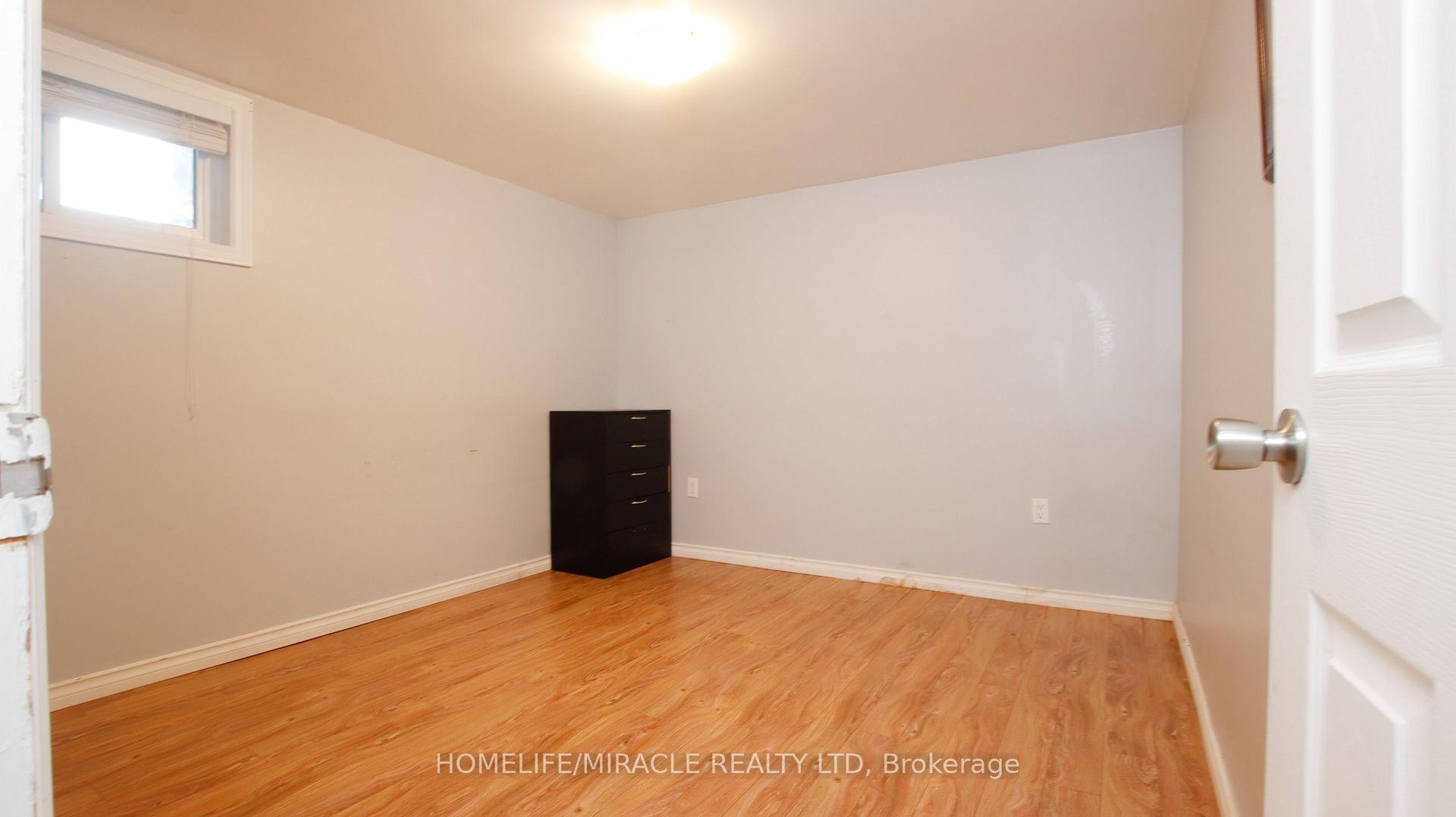 Photo 40 of 18 Clearview Drive, Cambridge, Blair Road — HOMEH