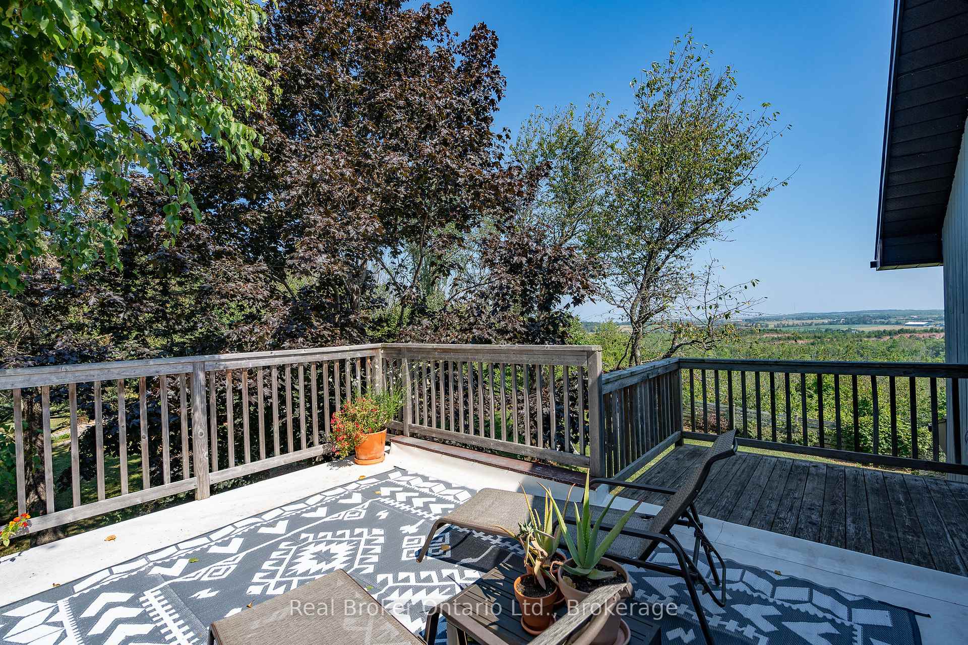 Photo 39 of 46447 Old Mail Road, Meaford — HOMEH