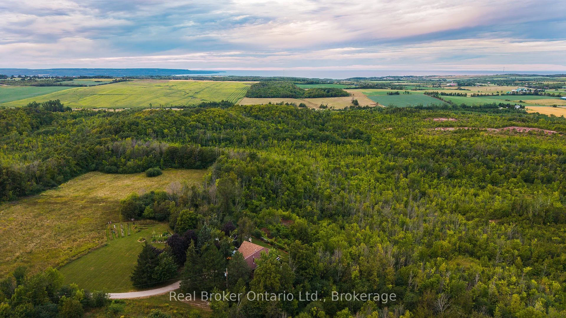 Photo 15 of 46447 Old Mail Road, Meaford — HOMEH
