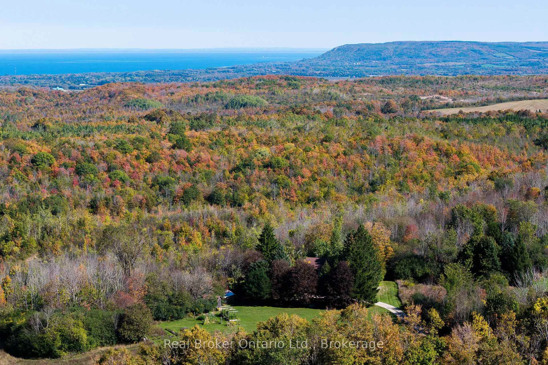 Photo 30 of 46447 Old Mail Road, Meaford — HOMEH