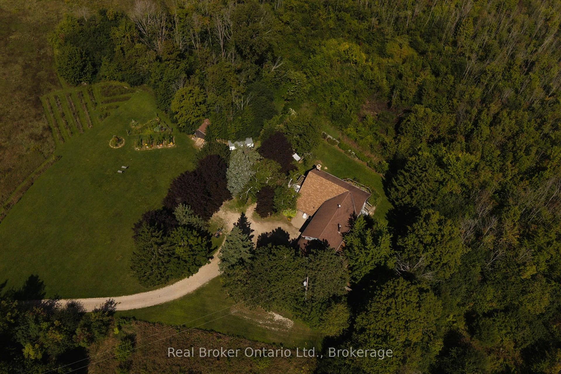 Photo 48 of 46447 Old Mail Road, Meaford — HOMEH