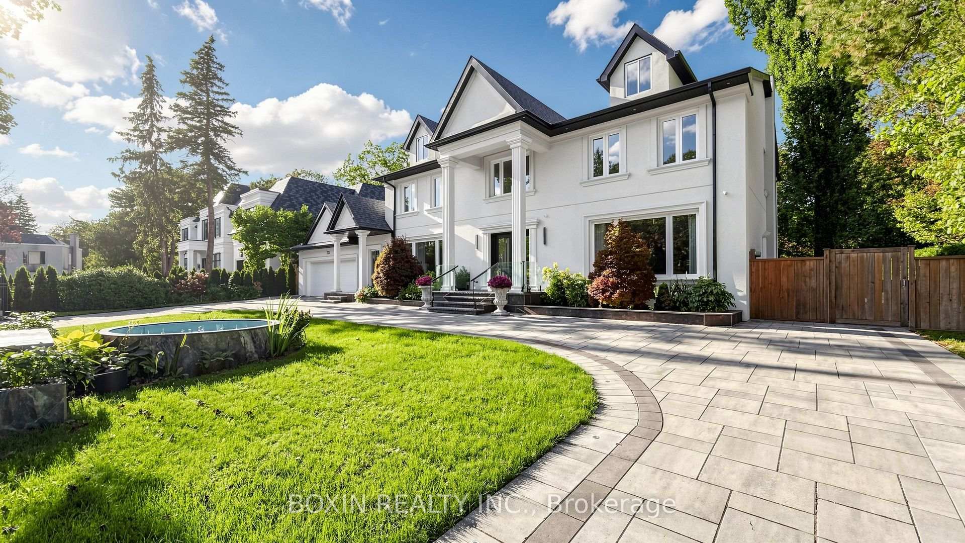 Photo 2 of 33 Wilket Road, North York, Bridle Path-Sunnybrook-York Mills — HOMEH
