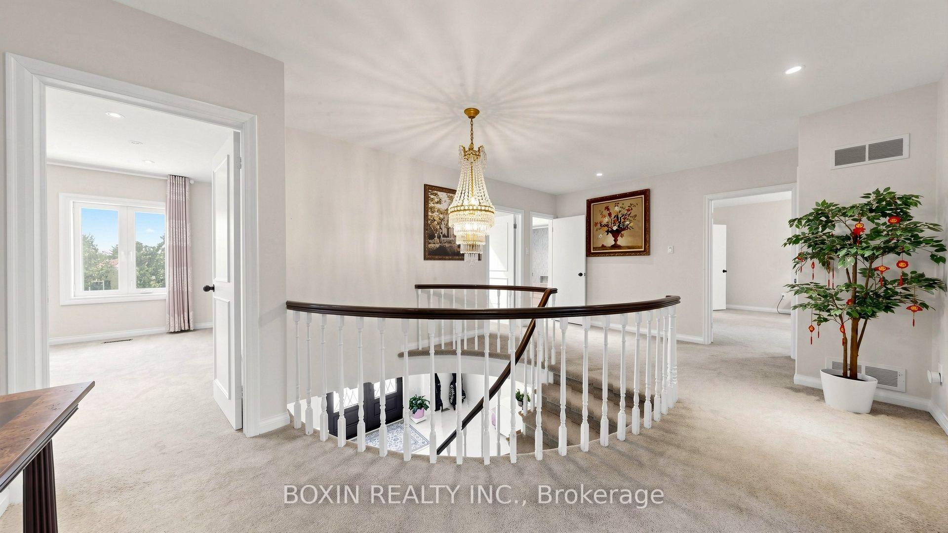 Photo 21 of 33 Wilket Road, North York, Bridle Path-Sunnybrook-York Mills — HOMEH