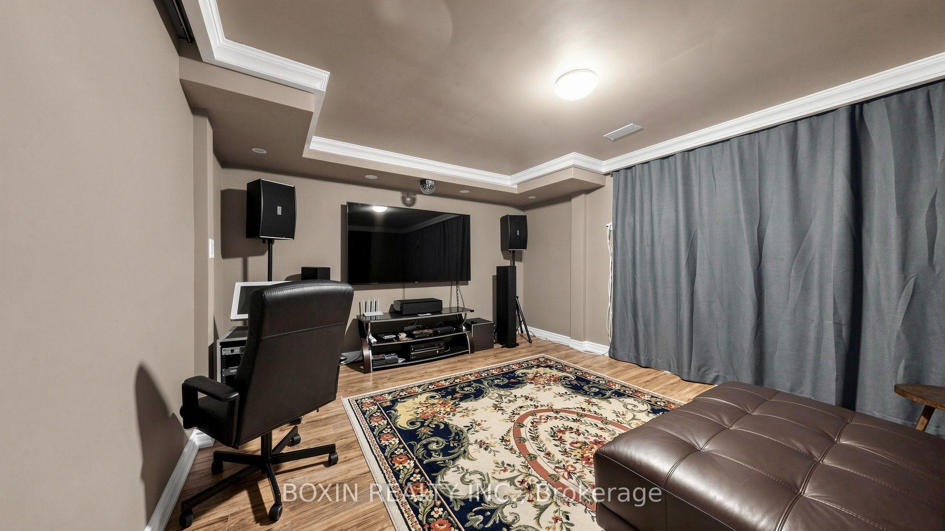Photo 35 of 33 Wilket Road, North York, Bridle Path-Sunnybrook-York Mills — HOMEH