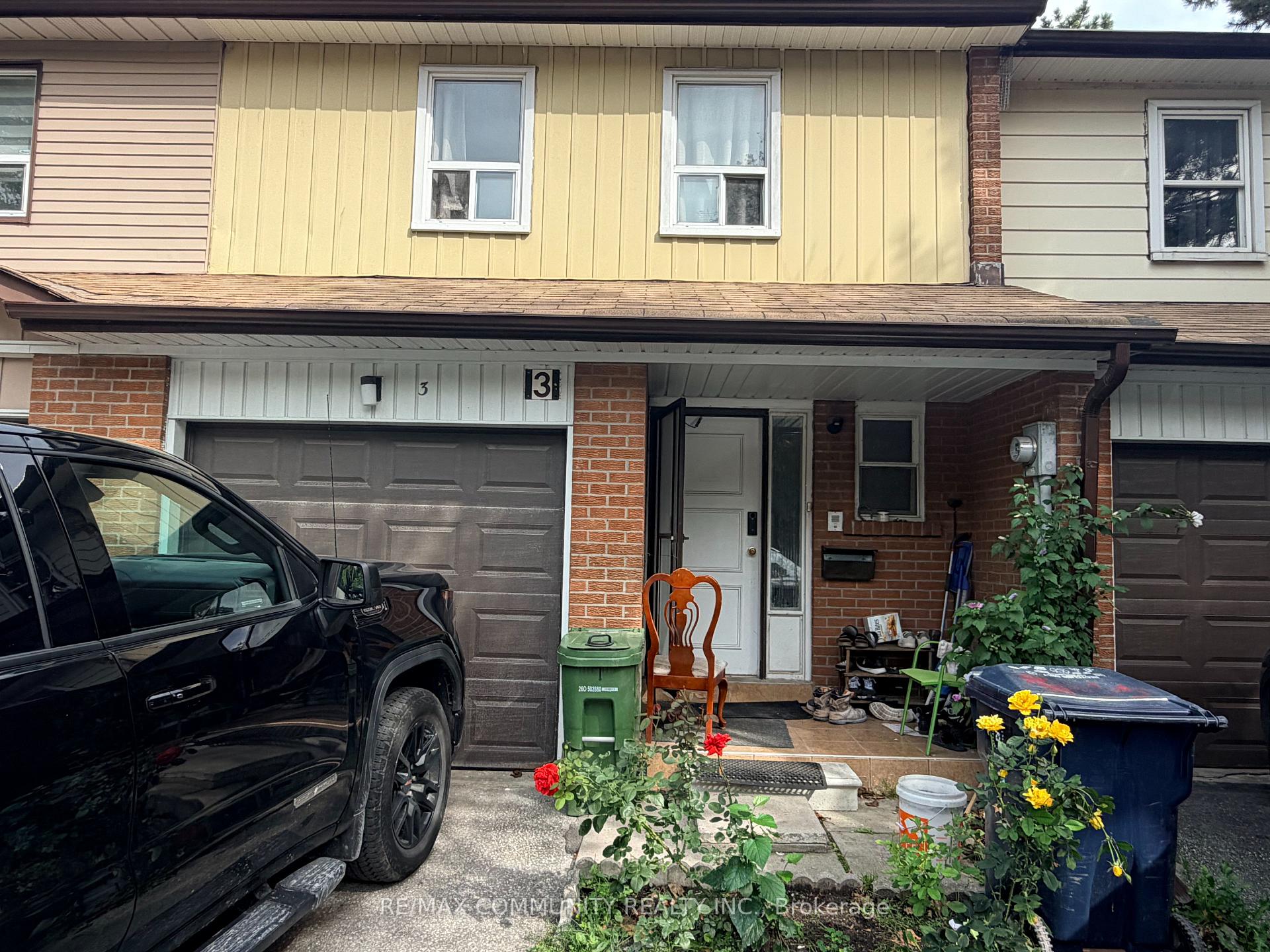 Photo 1 of Unit 3, 101 Dundalk Drive, Scarborough, Dorset Park — HOMEH