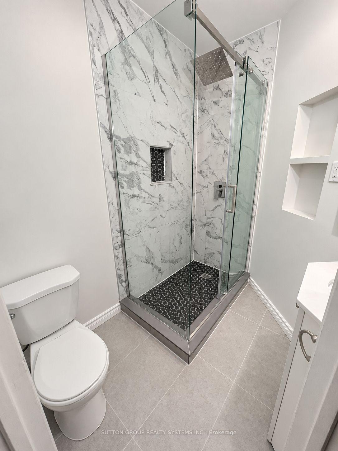 Photo 5 of 2094 Dufferin Street, Toronto, Caledonia-Fairbank — HOMEH