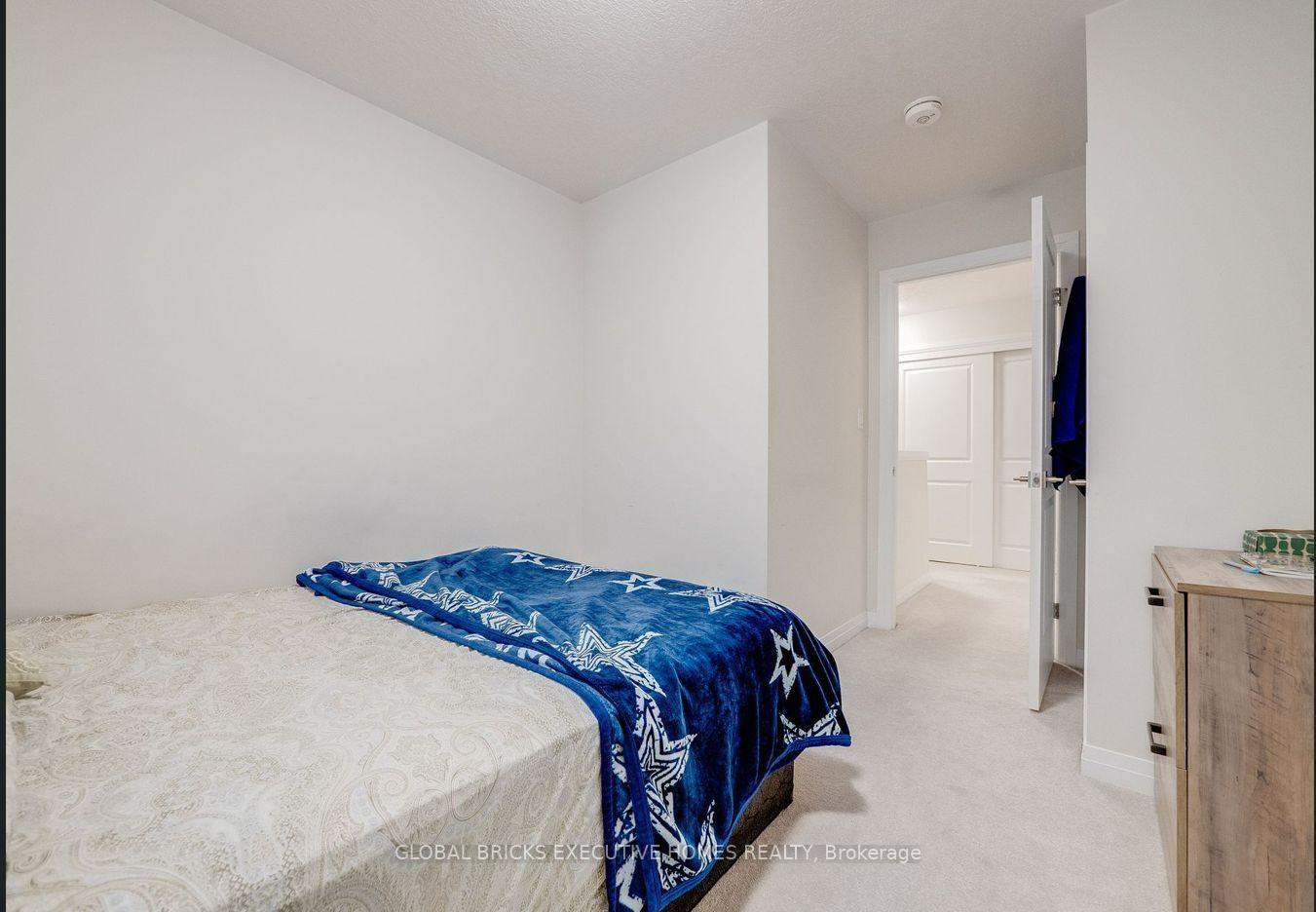 Photo 75 of 94 Progress Crescent, Kitchener, Trussler — HOMEH