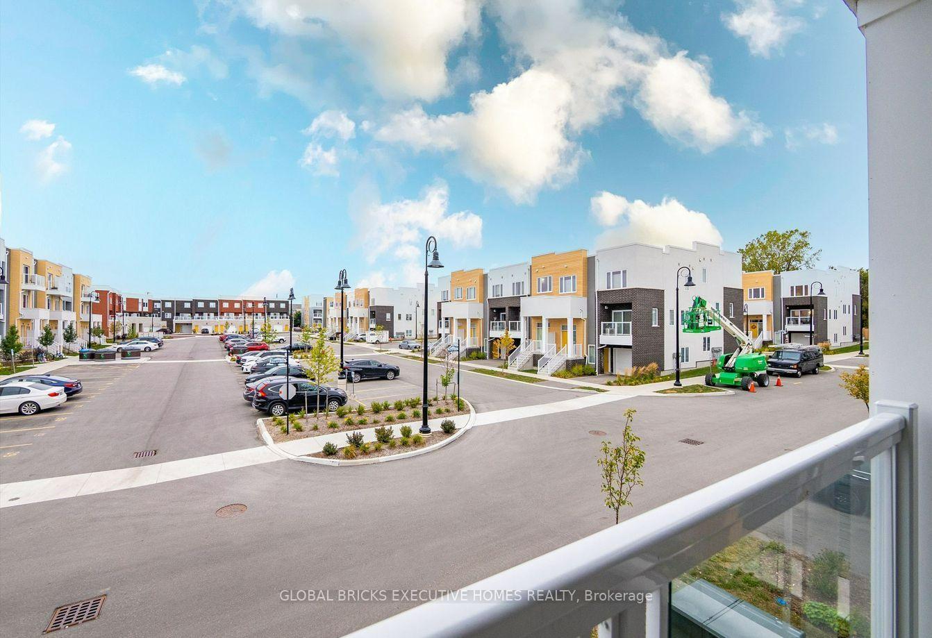 Photo 84 of 94 Progress Crescent, Kitchener, Trussler — HOMEH