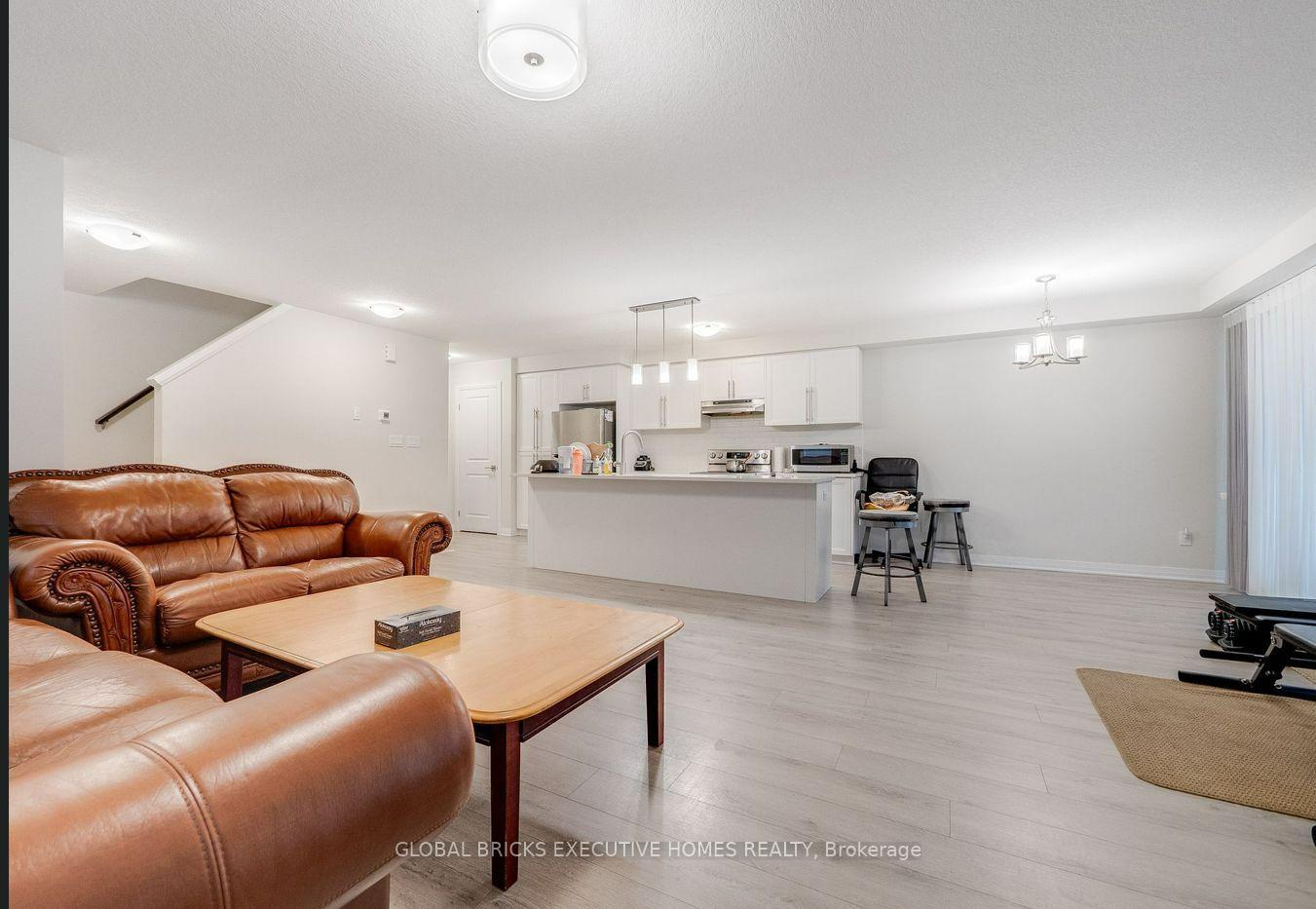 Photo 92 of 94 Progress Crescent, Kitchener, Trussler — HOMEH