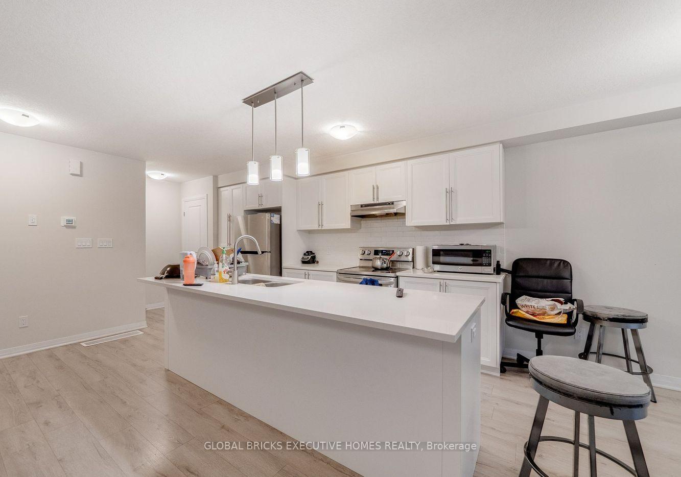 Photo 93 of 94 Progress Crescent, Kitchener, Trussler — HOMEH