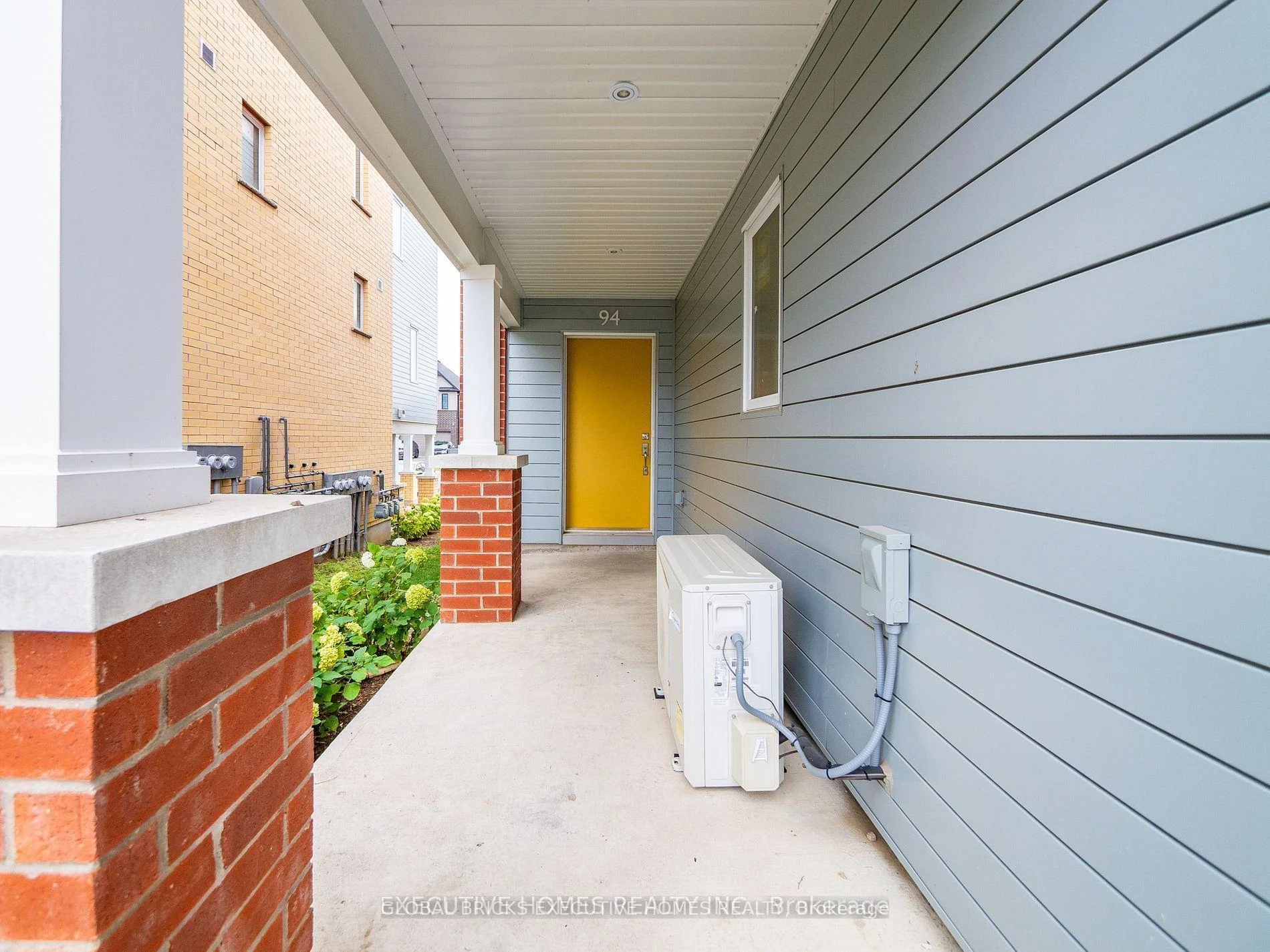 Photo 4 of 94 Progress Crescent, Kitchener, Trussler — HOMEH