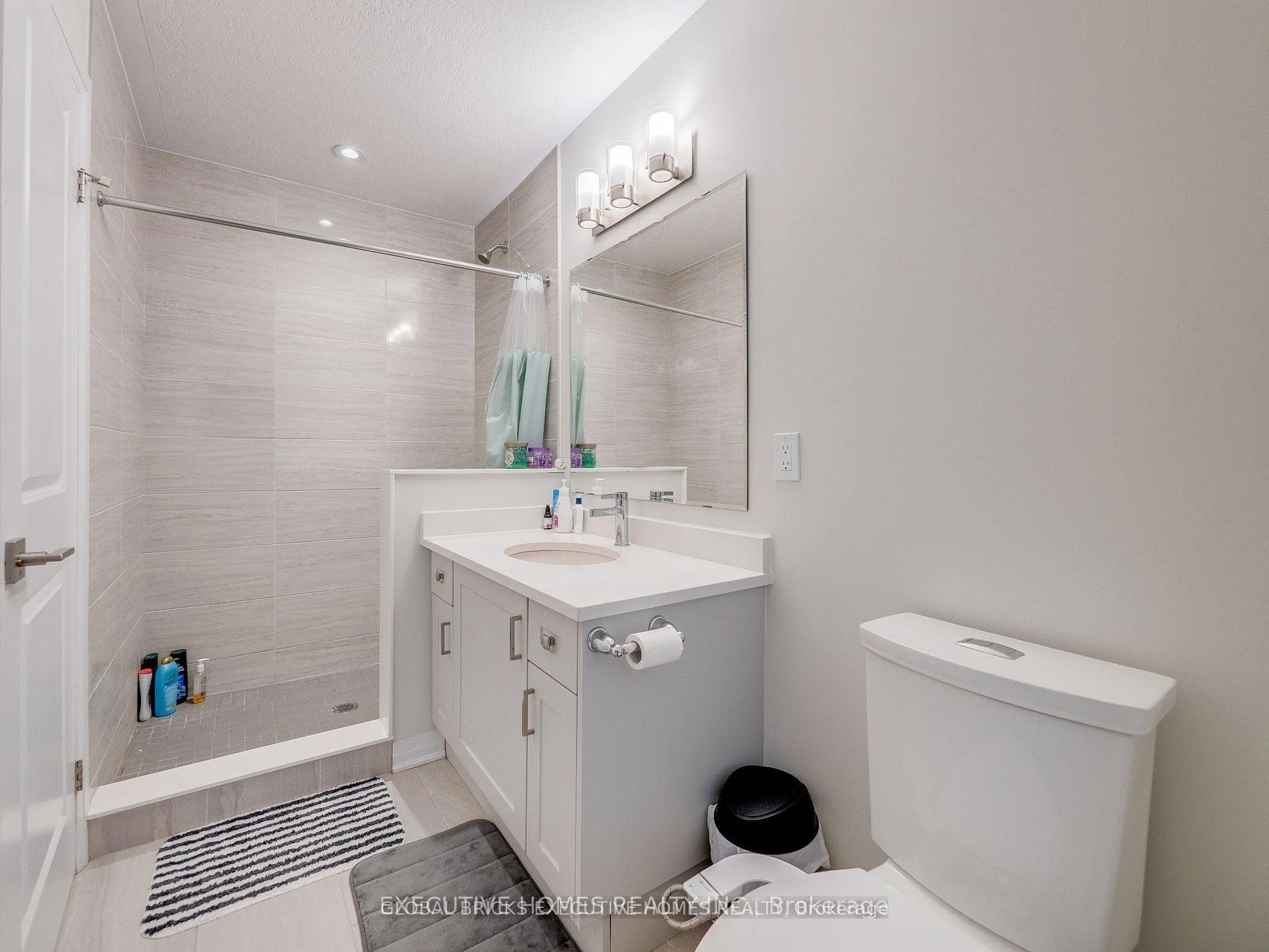 Photo 16 of 94 Progress Crescent, Kitchener, Trussler — HOMEH