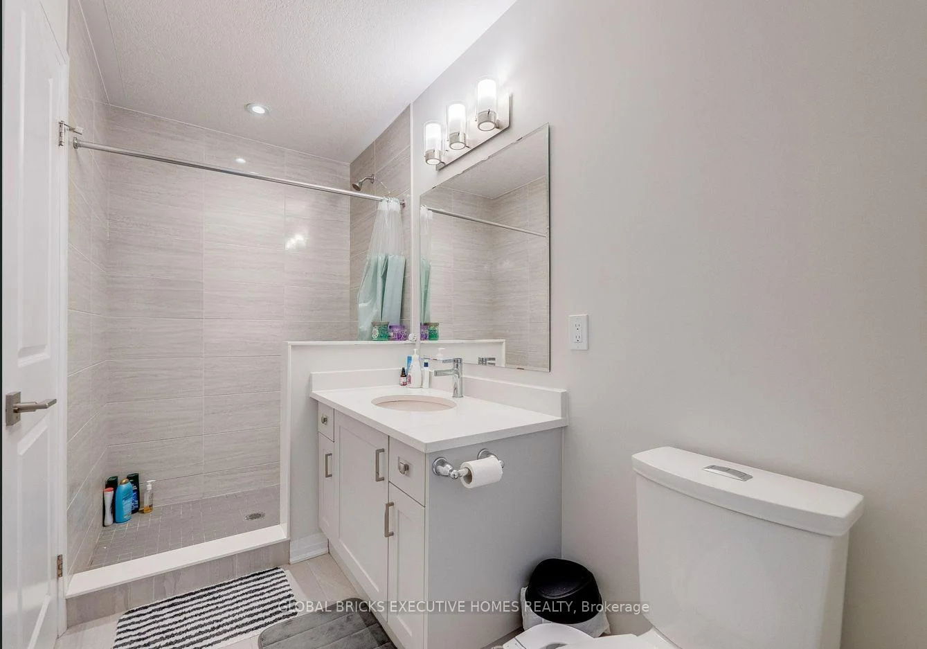 Photo 74 of 94 Progress Crescent, Kitchener, Trussler — HOMEH