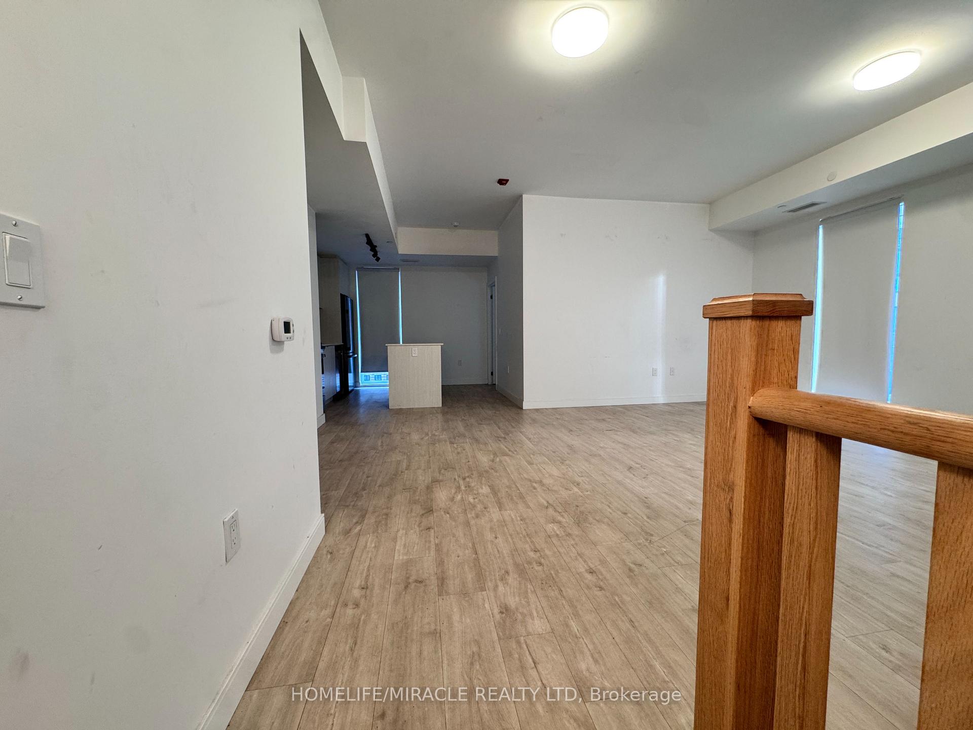 Photo 7 of Unit 4, 176 Clonmore Drive, Scarborough, Birchcliffe-Cliffside — HOMEH