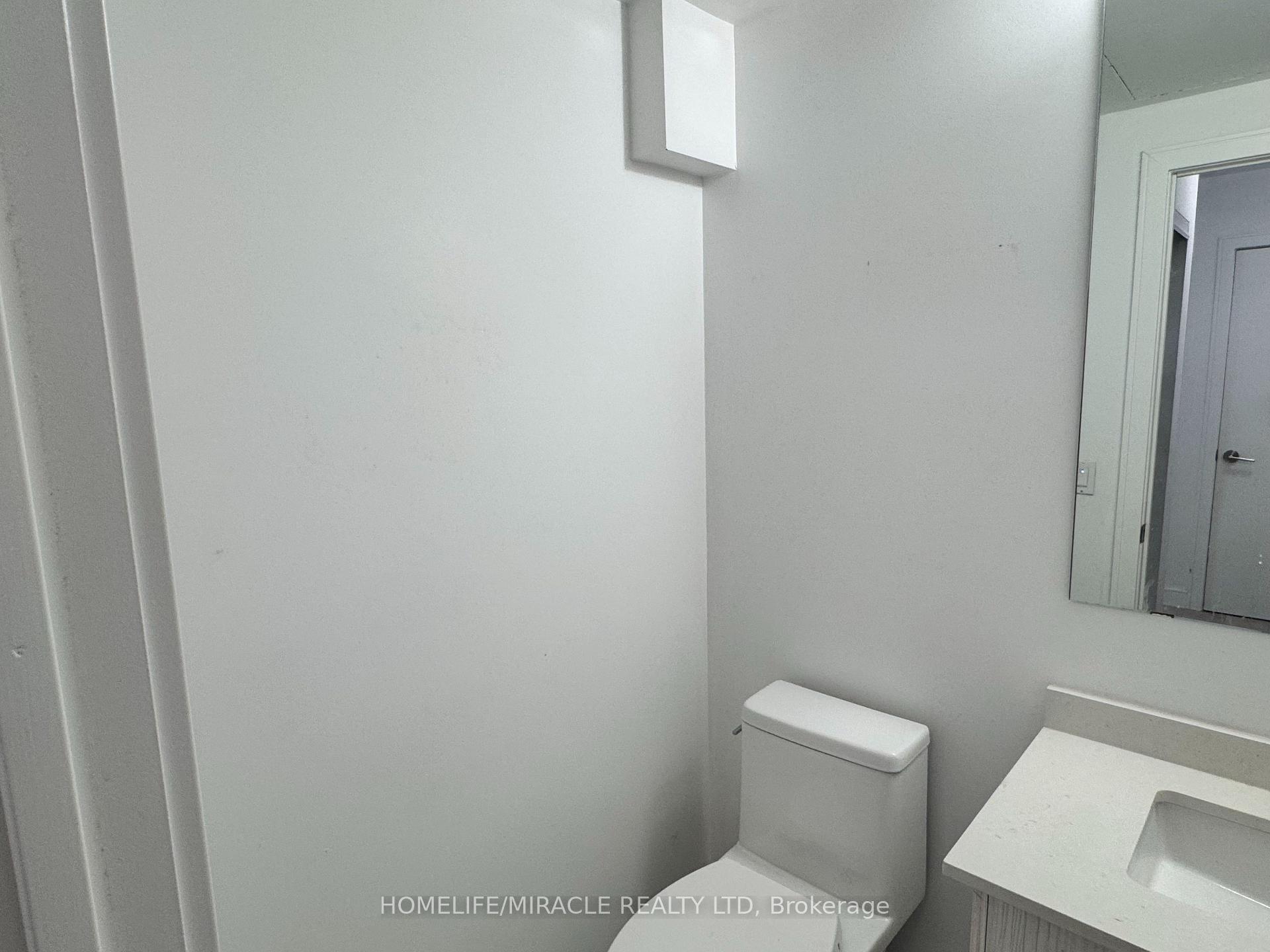Photo 8 of Unit 4, 176 Clonmore Drive, Scarborough, Birchcliffe-Cliffside — HOMEH