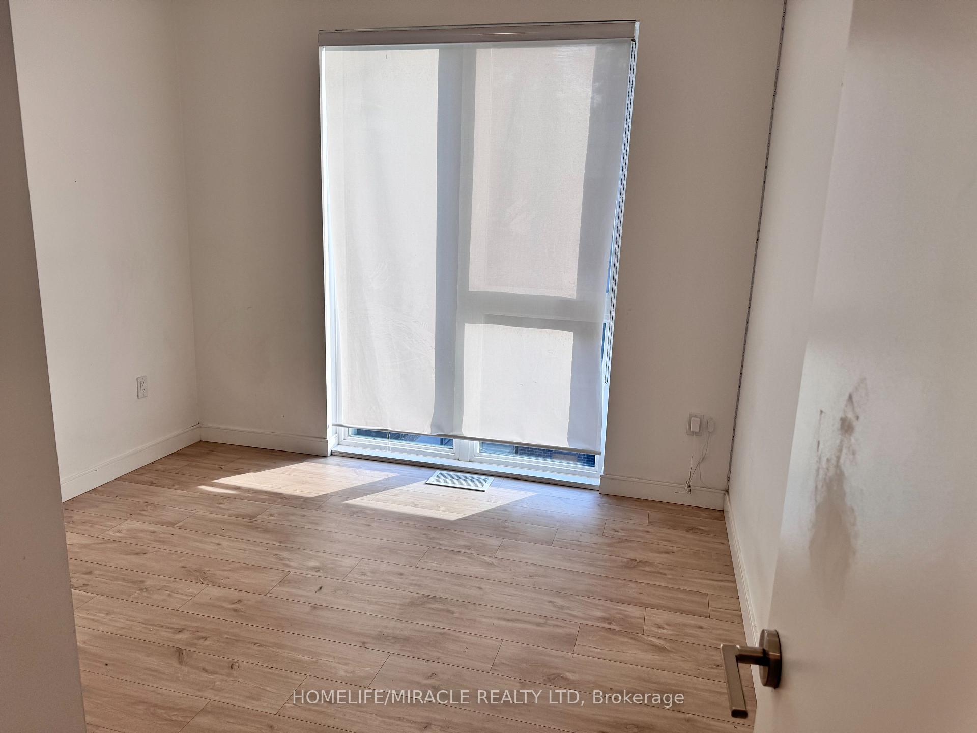 Photo 28 of Unit 4, 176 Clonmore Drive, Scarborough, Birchcliffe-Cliffside — HOMEH