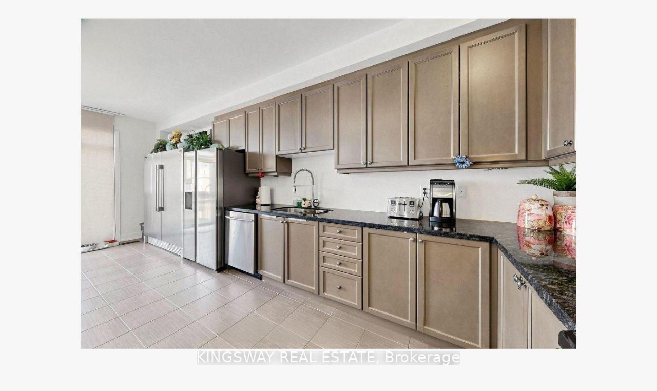 Photo 9 of 78 Ben Sinclair Avenue, East Gwillimbury, Queensville — HOMEH