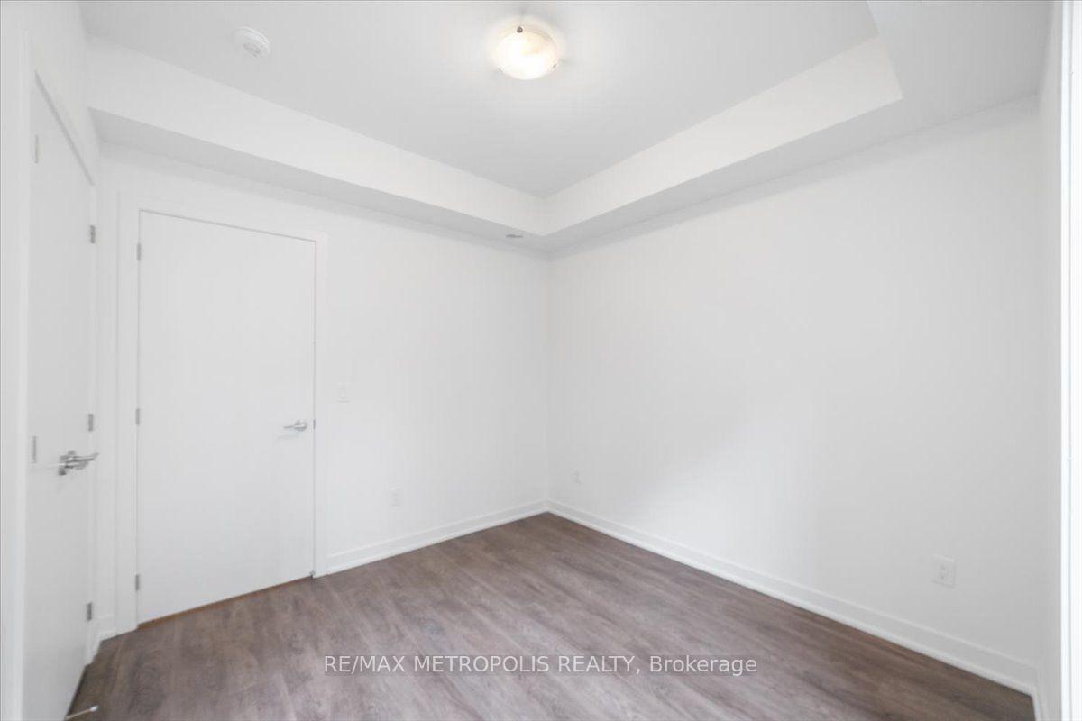 Photo 20 of Unit 1113, 12 David Eyer Road, Richmond Hill, Rural Richmond Hill — HOMEH