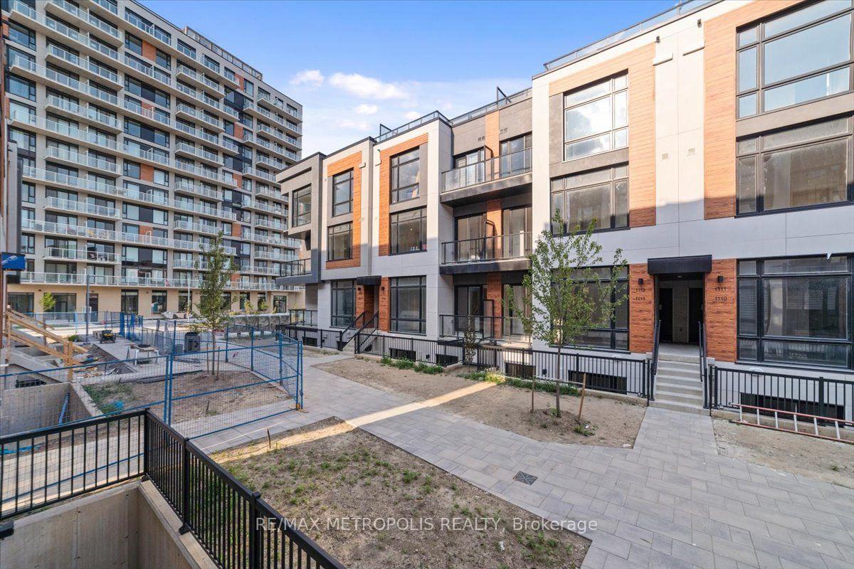 Photo 29 of Unit 1113, 12 David Eyer Road, Richmond Hill, Rural Richmond Hill — HOMEH