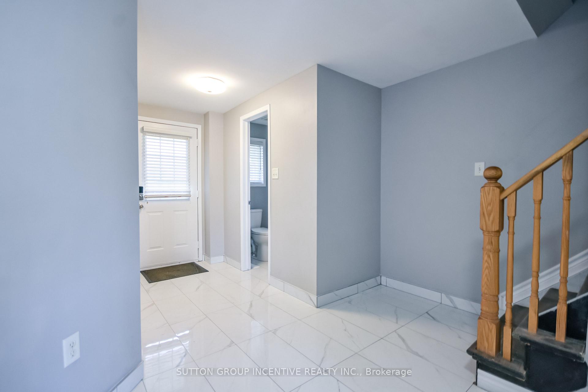 Photo 11 of 256 Dunsmore Lane, Barrie, Georgian Drive — HOMEH