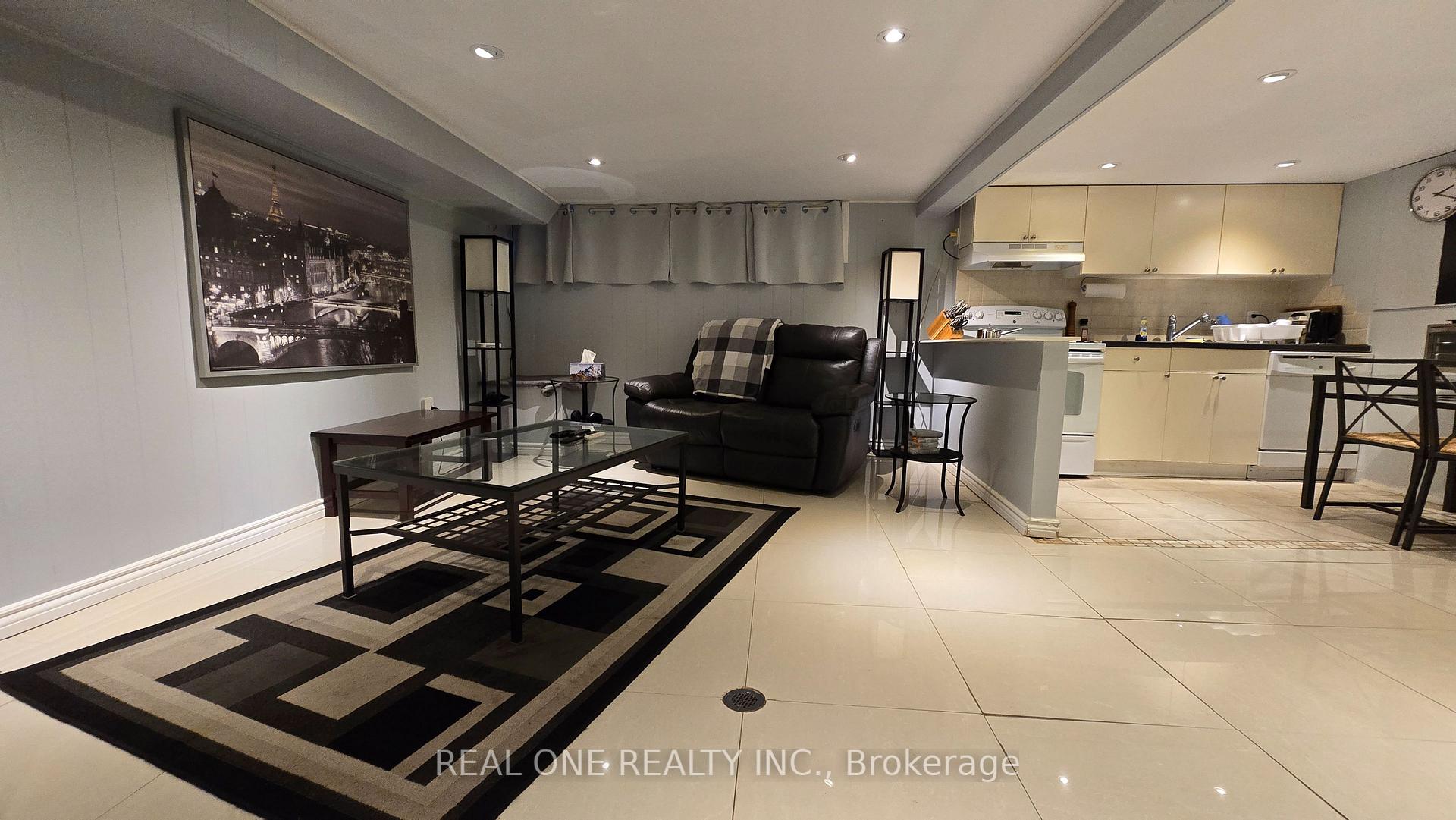 Photo 2 of Unit Bsmt, 369 Browndale Crescent, Richmond Hill, Crosby — HOMEH
