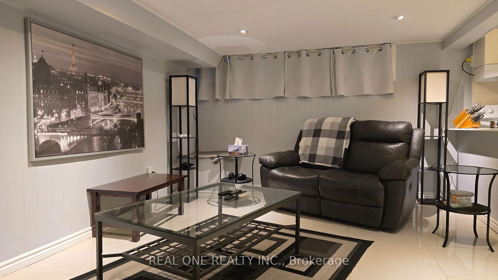 Photo 9 of Unit Bsmt, 369 Browndale Crescent, Richmond Hill, Crosby — HOMEH