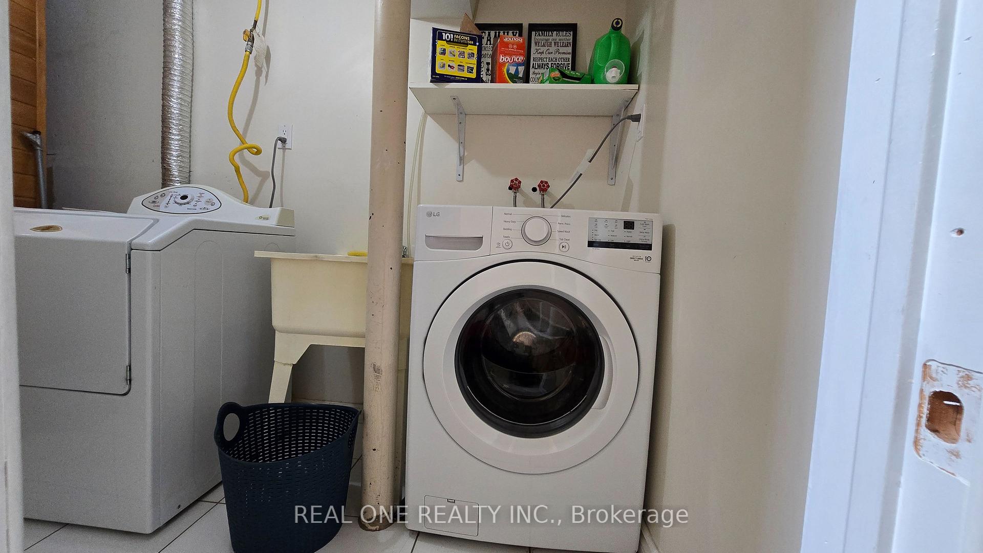 Photo 16 of Unit Bsmt, 369 Browndale Crescent, Richmond Hill, Crosby — HOMEH