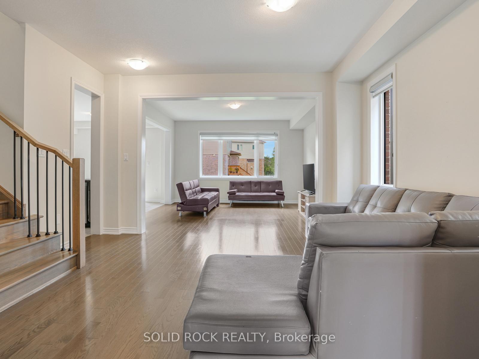 Photo 6 of 5 Heming Street, Brant, Paris — HOMEH