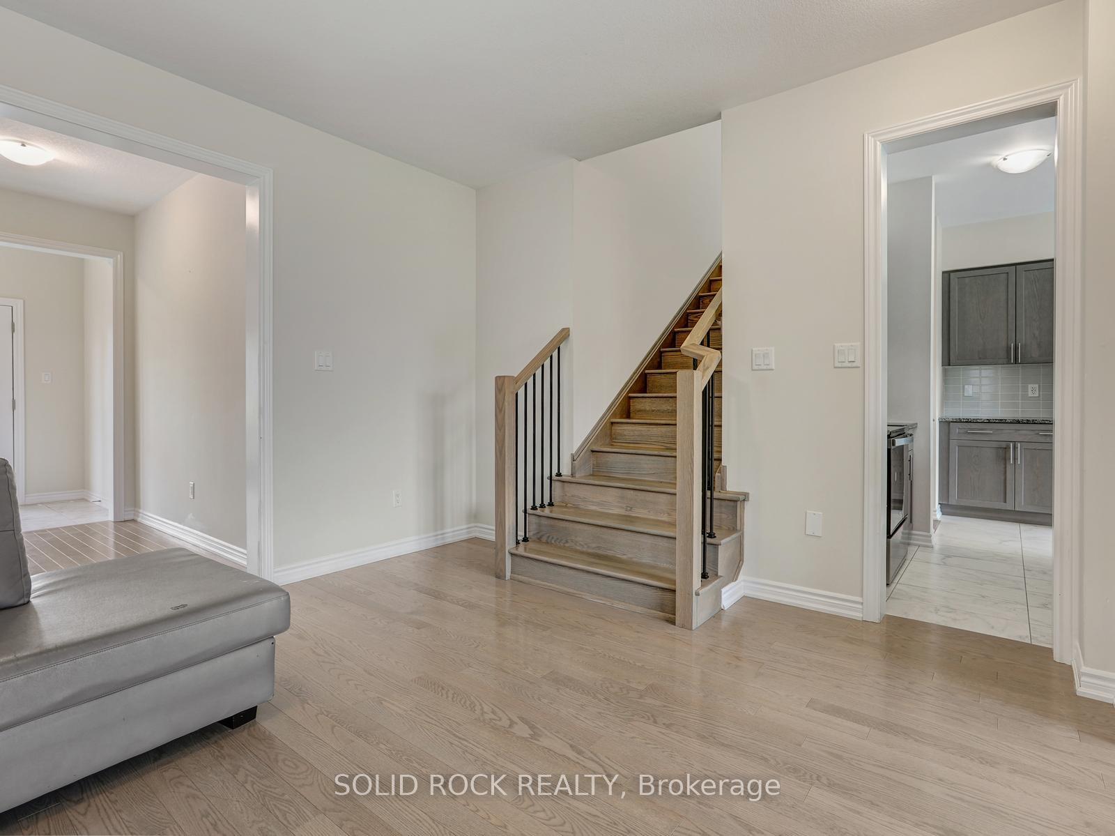 Photo 9 of 5 Heming Street, Brant, Paris — HOMEH