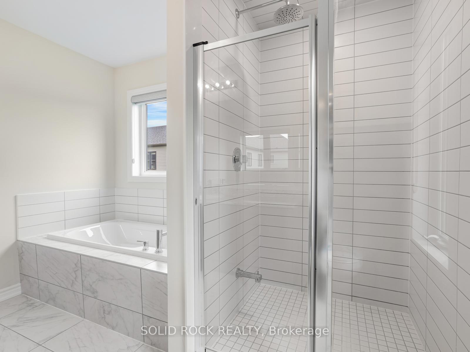 Photo 42 of 5 Heming Street, Brant, Paris — HOMEH