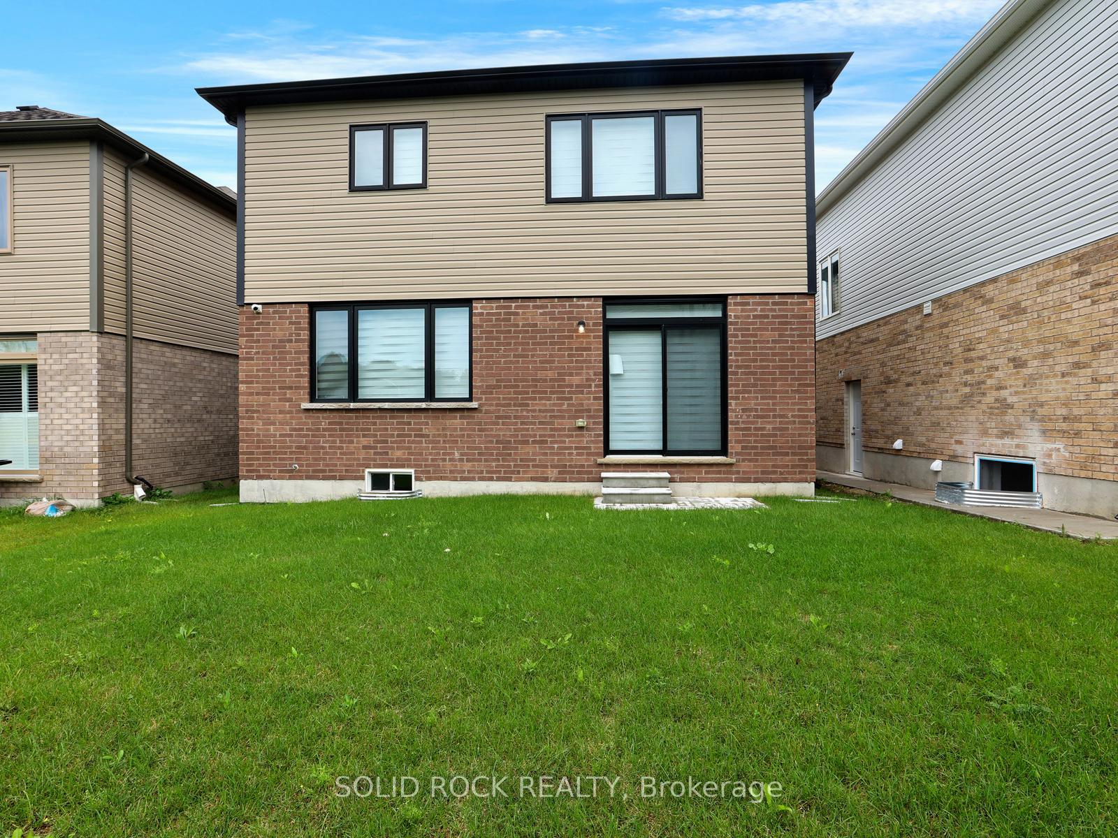 Photo 45 of 5 Heming Street, Brant, Paris — HOMEH