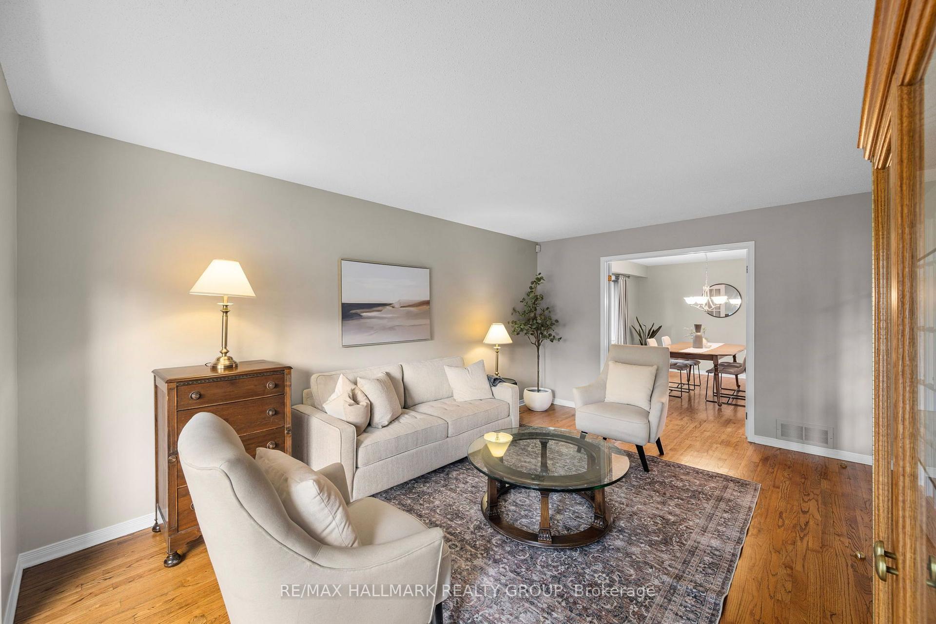 Photo 7 of 1381 Montresor Way, Ottawa, Fallingbrook/Ridgemount — HOMEH