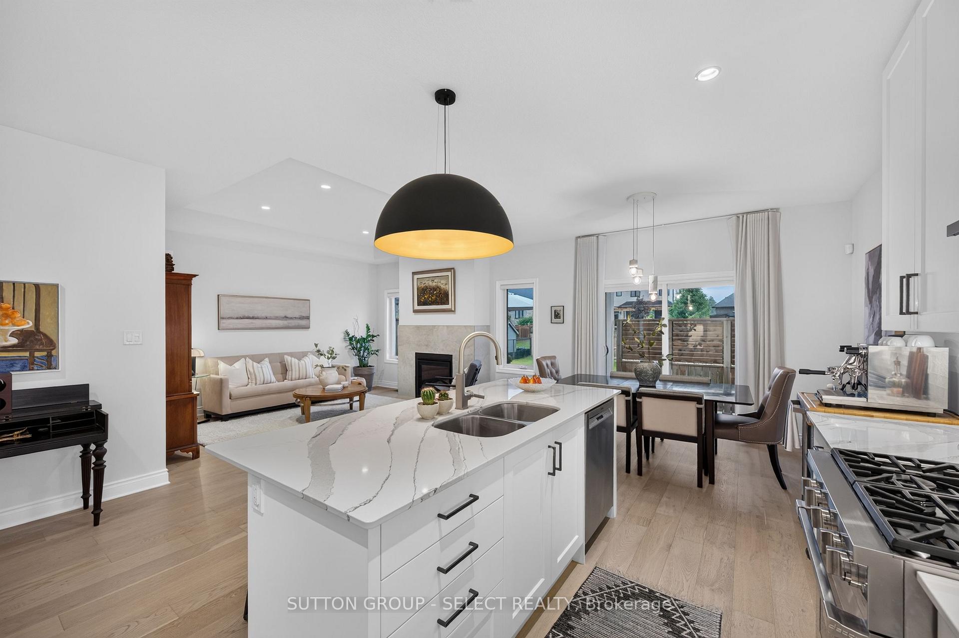 Photo 13 of 7 Violet Court, Middlesex Centre, Ilderton — HOMEH