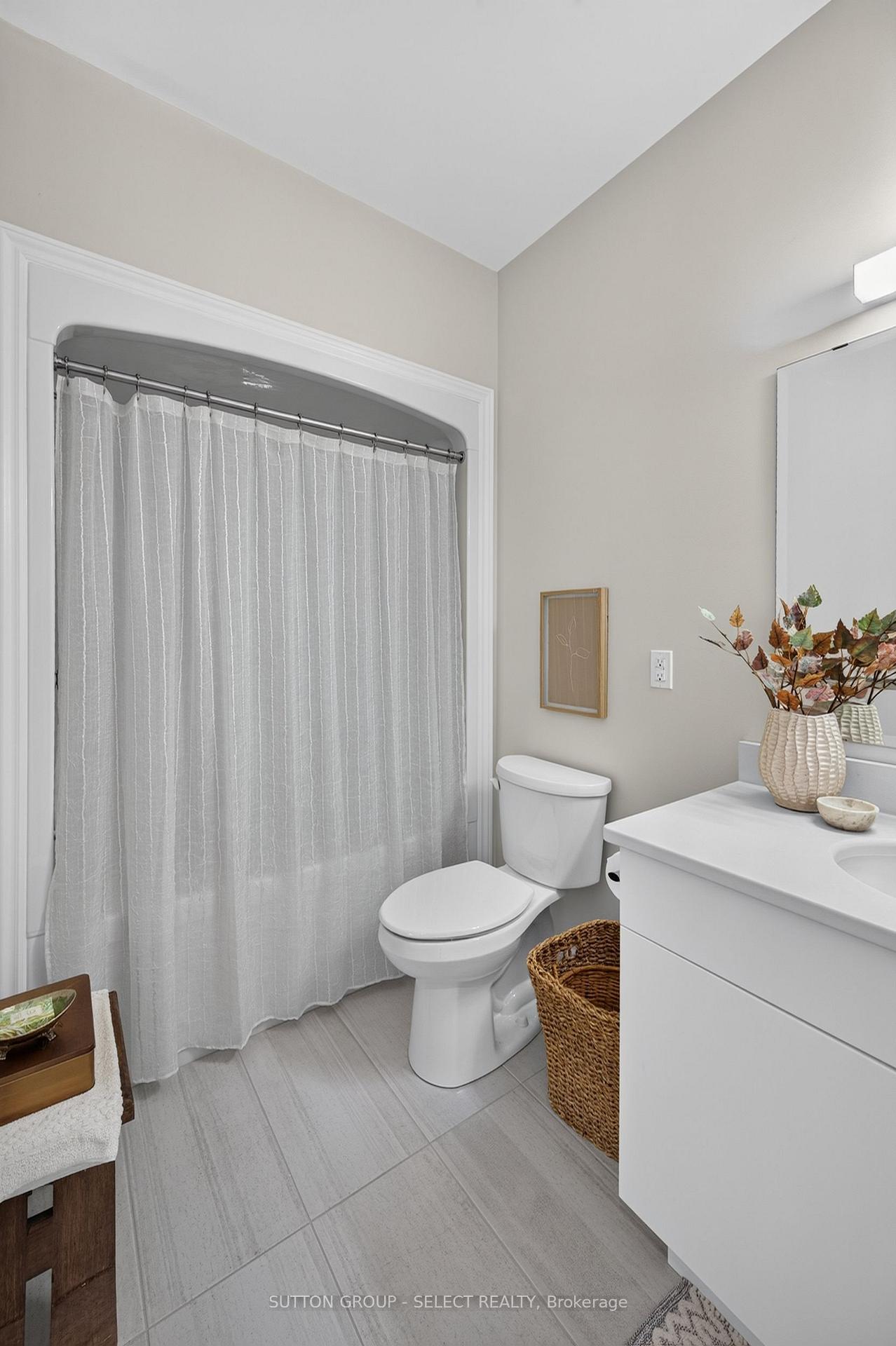 Photo 24 of 7 Violet Court, Middlesex Centre, Ilderton — HOMEH