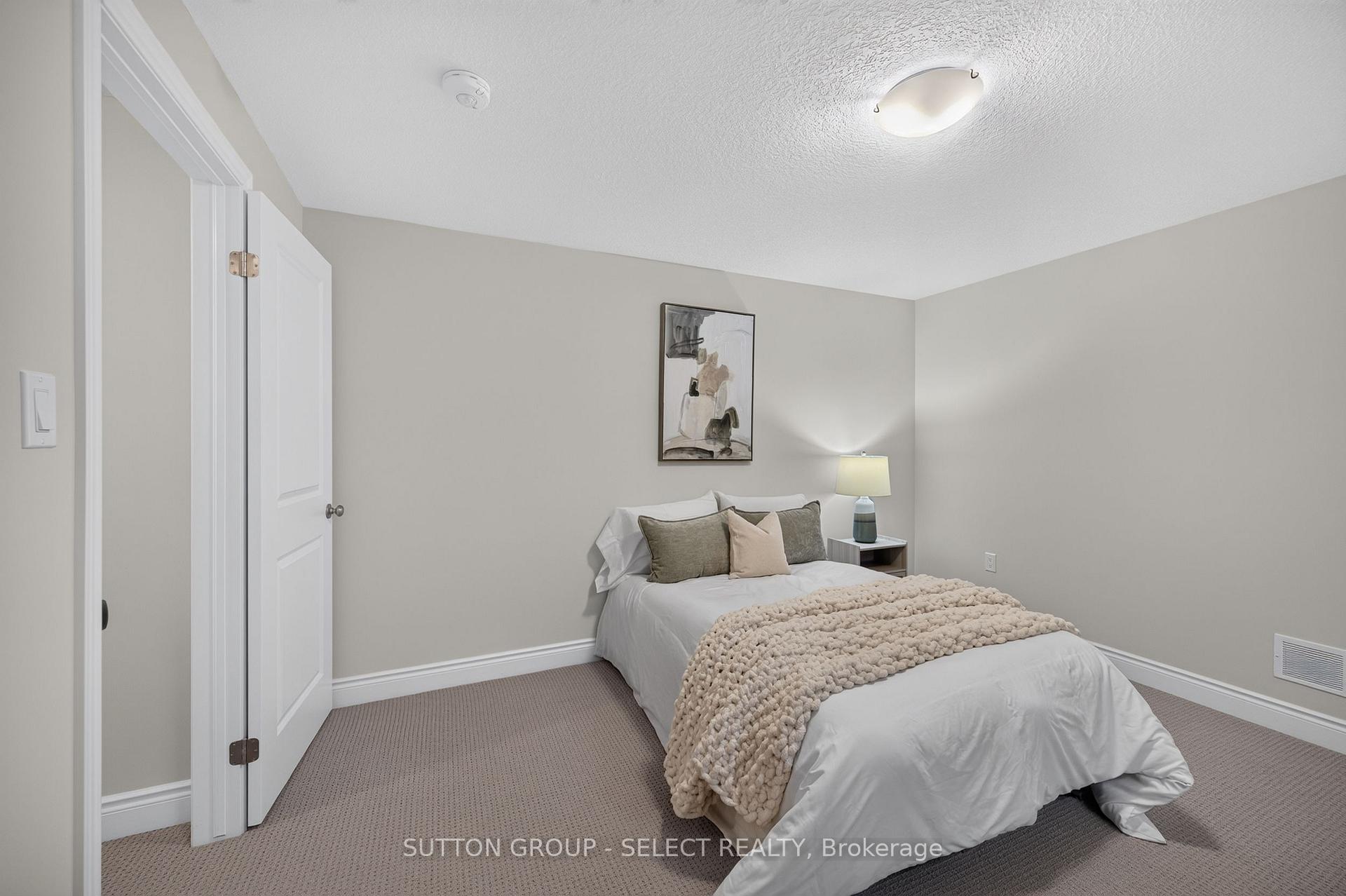 Photo 25 of 7 Violet Court, Middlesex Centre, Ilderton — HOMEH