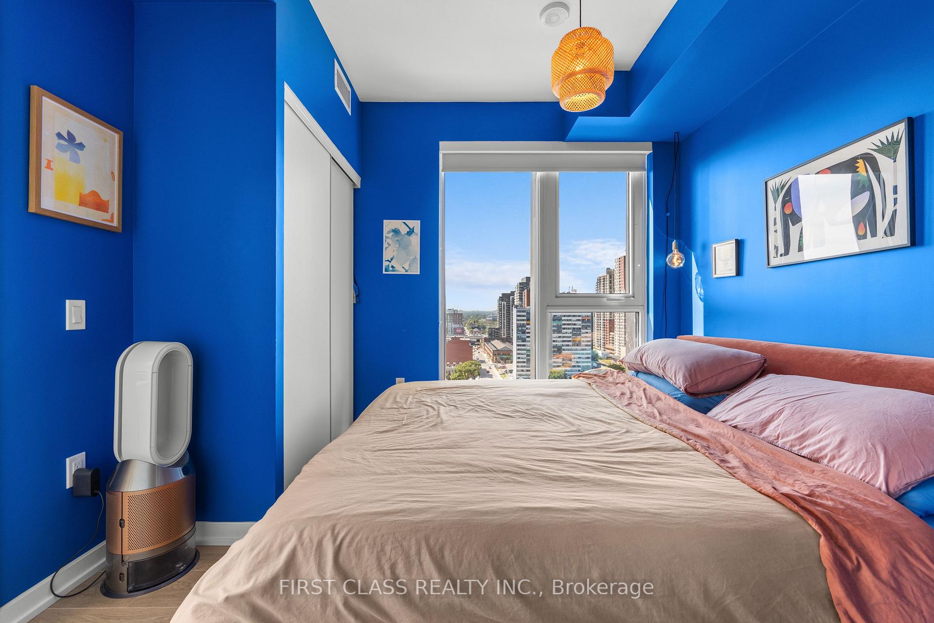 Photo 29 of Unit 1403, 10 Graphophone Grove, Toronto, Dovercourt-Wallace Emerson-Junction — HOMEH