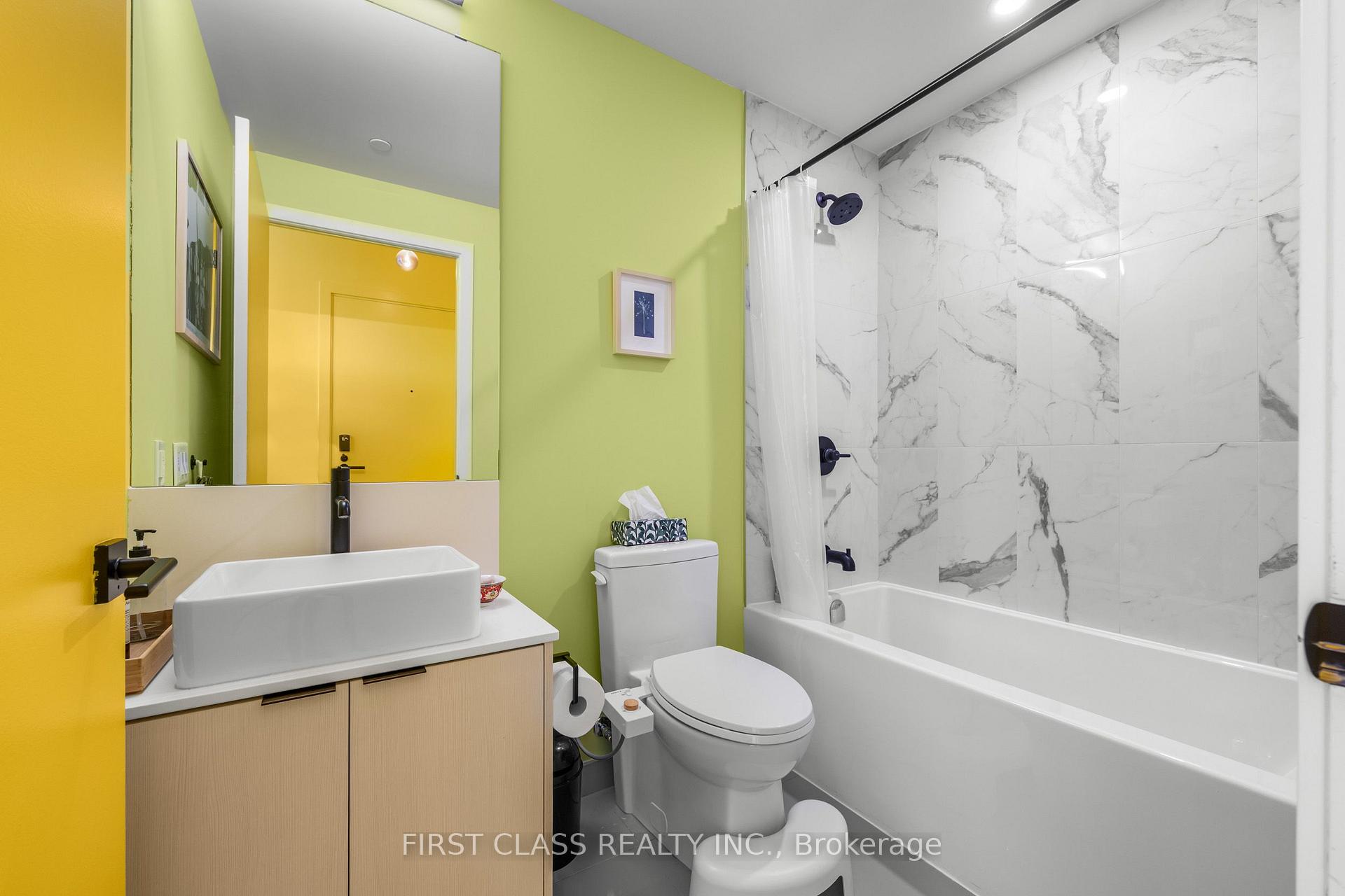 Photo 34 of Unit 1403, 10 Graphophone Grove, Toronto, Dovercourt-Wallace Emerson-Junction — HOMEH