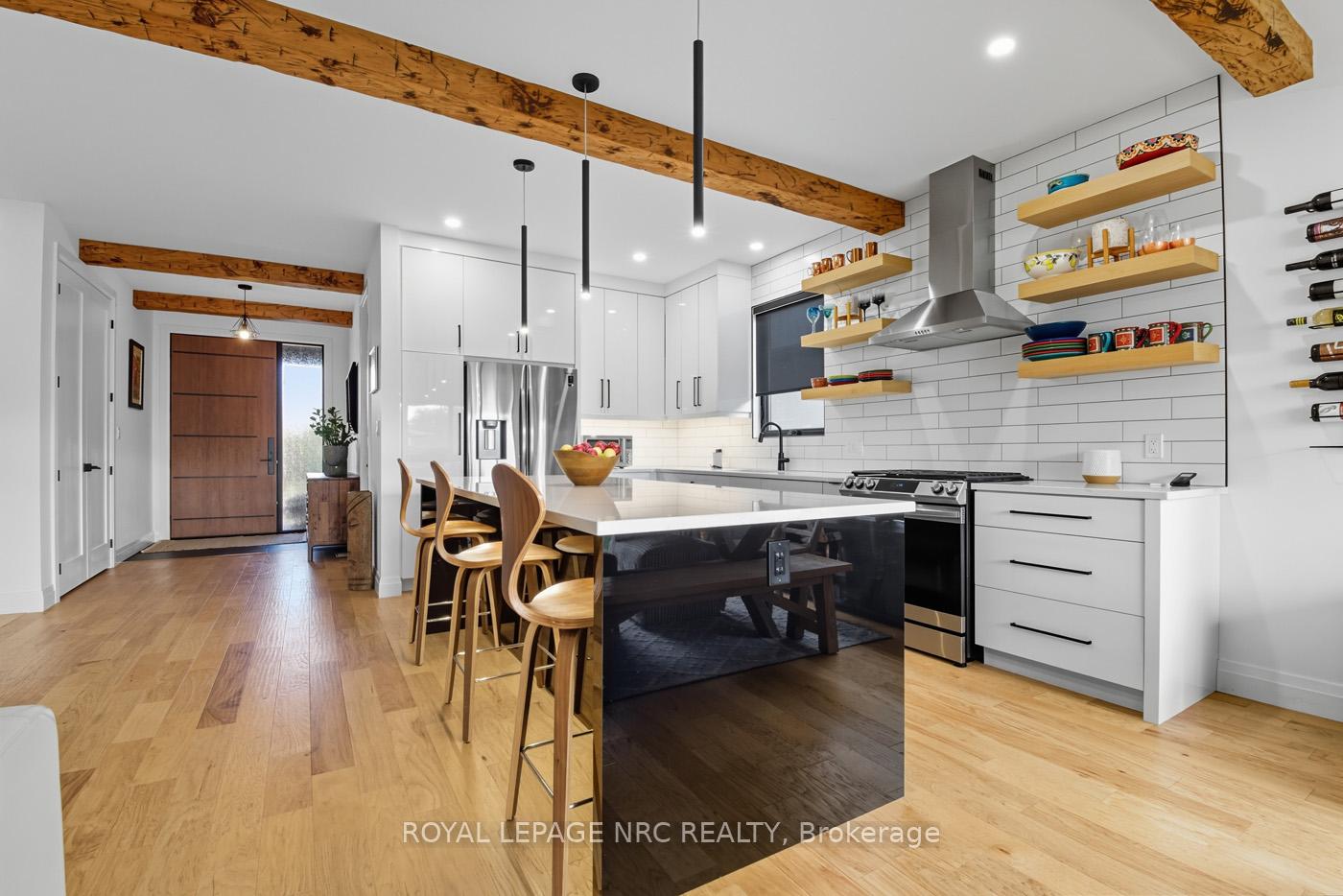 Photo 15 of 1007 Clare Avenue, Pelham, Fonthill — HOMEH
