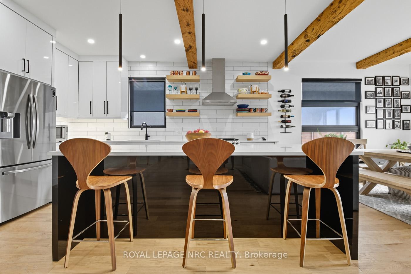 Photo 17 of 1007 Clare Avenue, Pelham, Fonthill — HOMEH