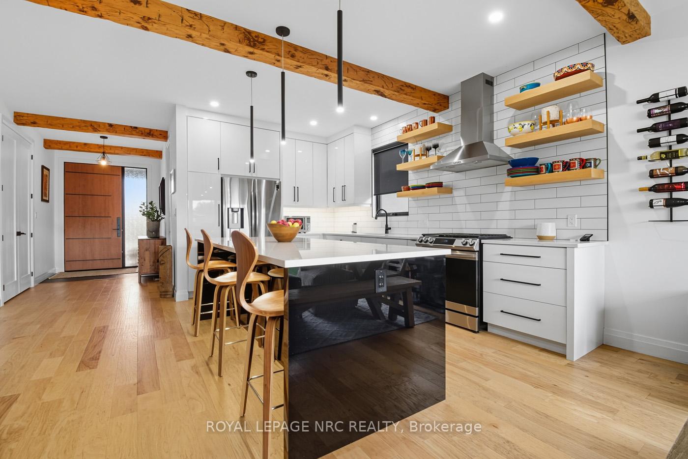 Photo 19 of 1007 Clare Avenue, Pelham, Fonthill — HOMEH
