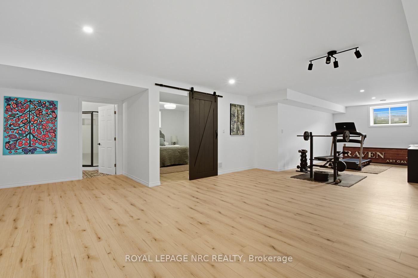 Photo 34 of 1007 Clare Avenue, Pelham, Fonthill — HOMEH