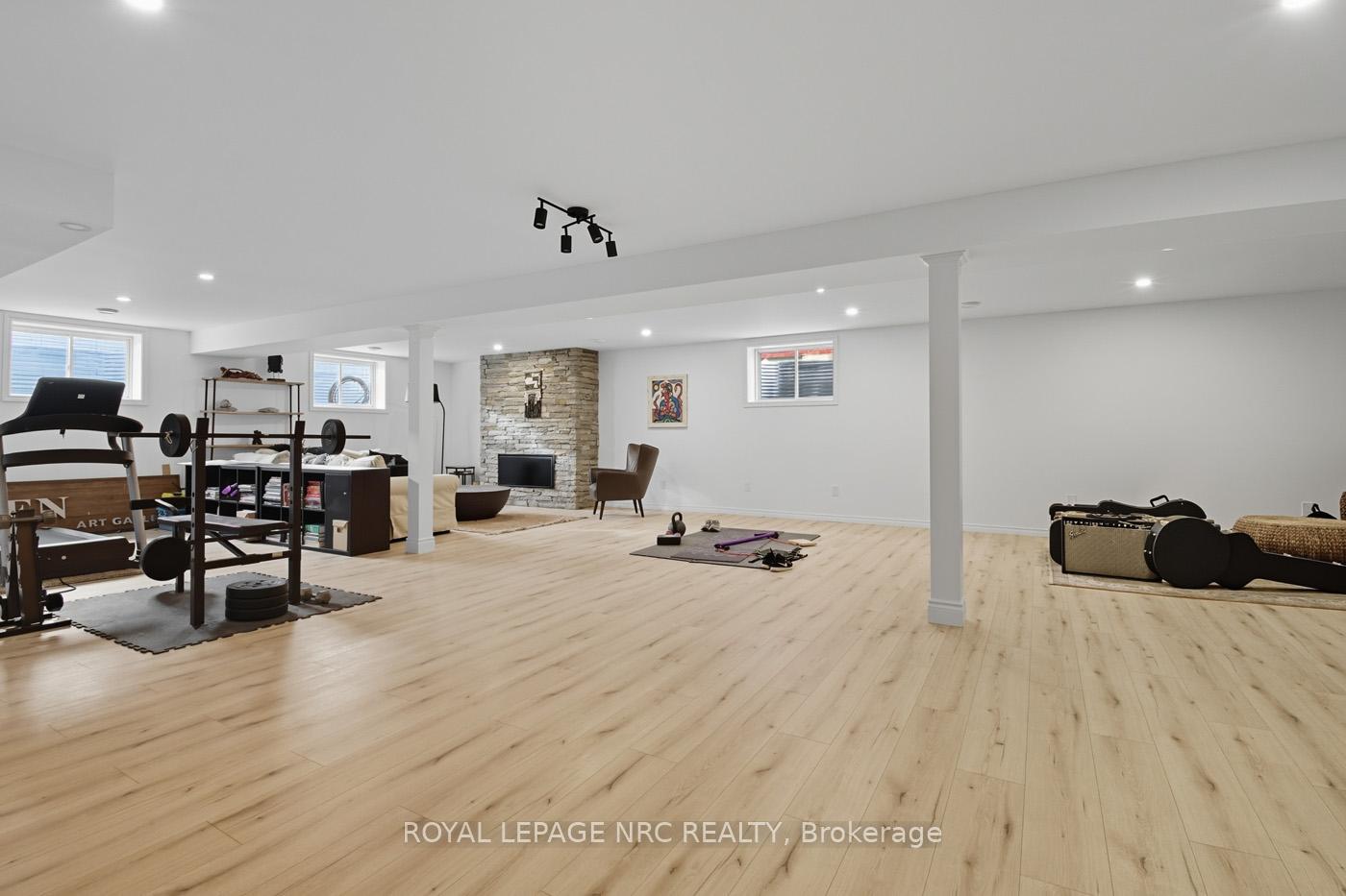 Photo 35 of 1007 Clare Avenue, Pelham, Fonthill — HOMEH