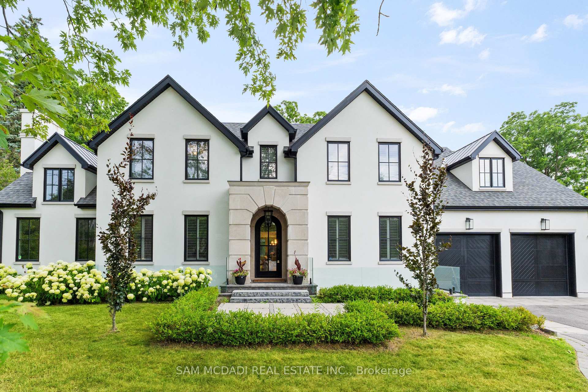 Photo of 231 Wedgewood Drive