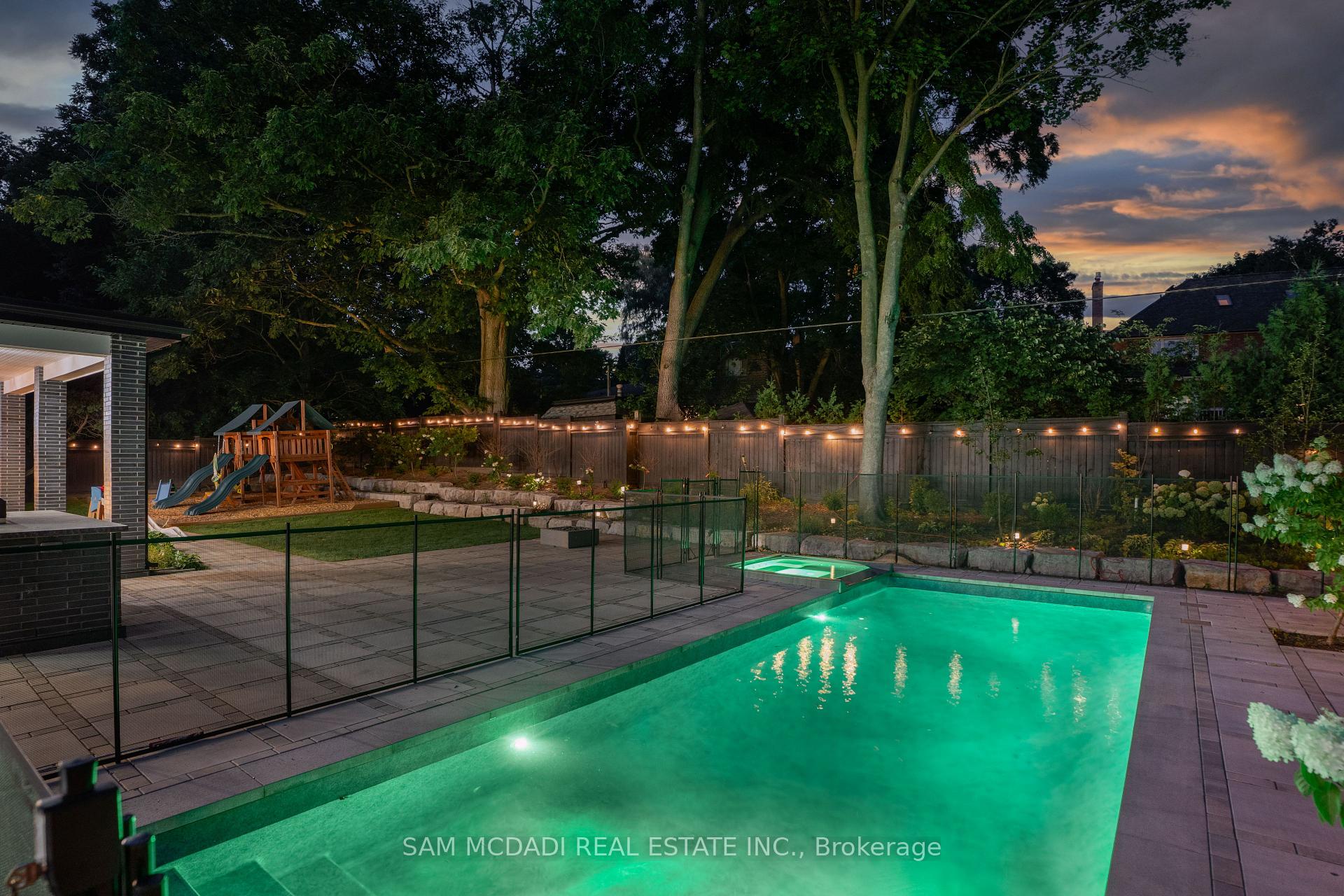 Photo 6 of 231 Wedgewood Drive, Oakville, Morrison — HOMEH