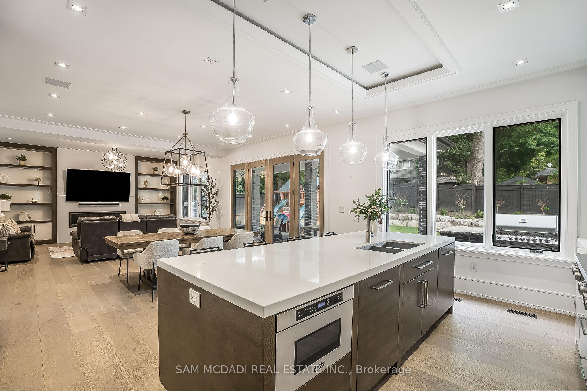 Photo 9 of 231 Wedgewood Drive, Oakville, Morrison — HOMEH