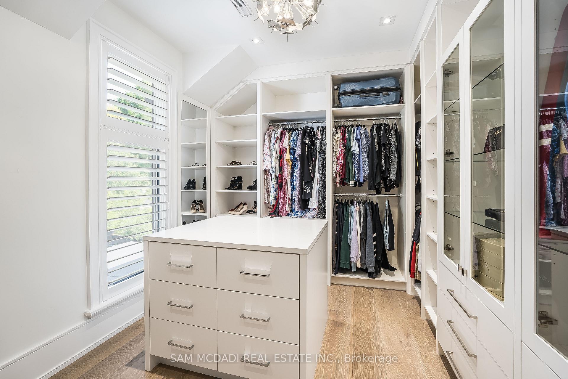 Photo 31 of 231 Wedgewood Drive, Oakville, Morrison — HOMEH