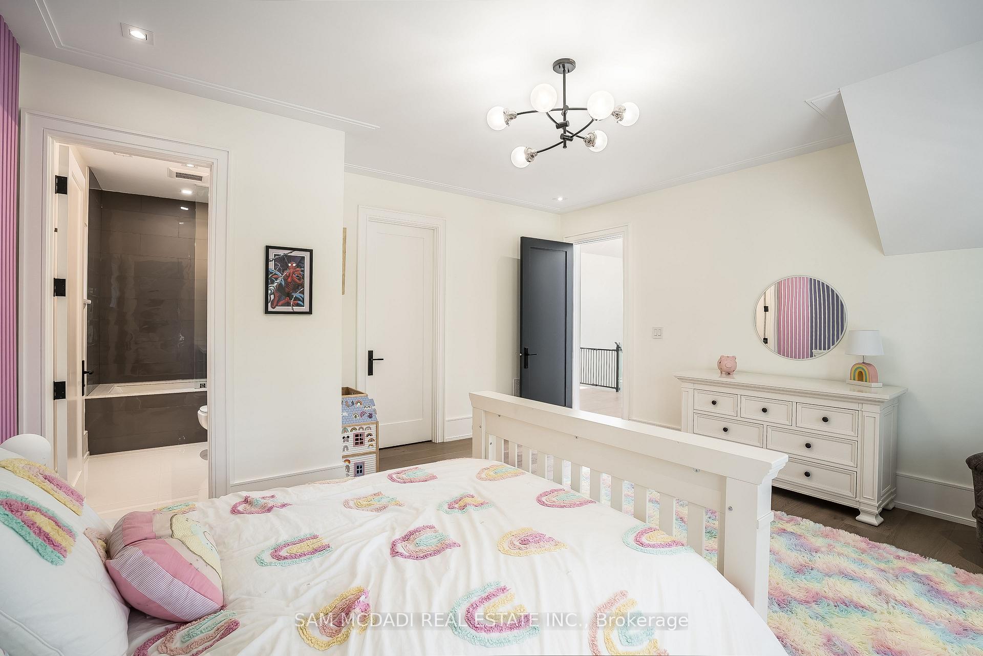 Photo 33 of 231 Wedgewood Drive, Oakville, Morrison — HOMEH
