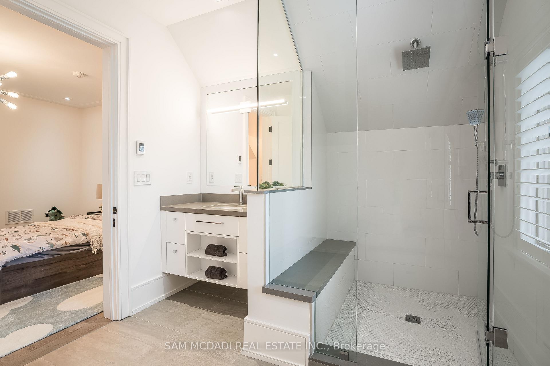 Photo 39 of 231 Wedgewood Drive, Oakville, Morrison — HOMEH