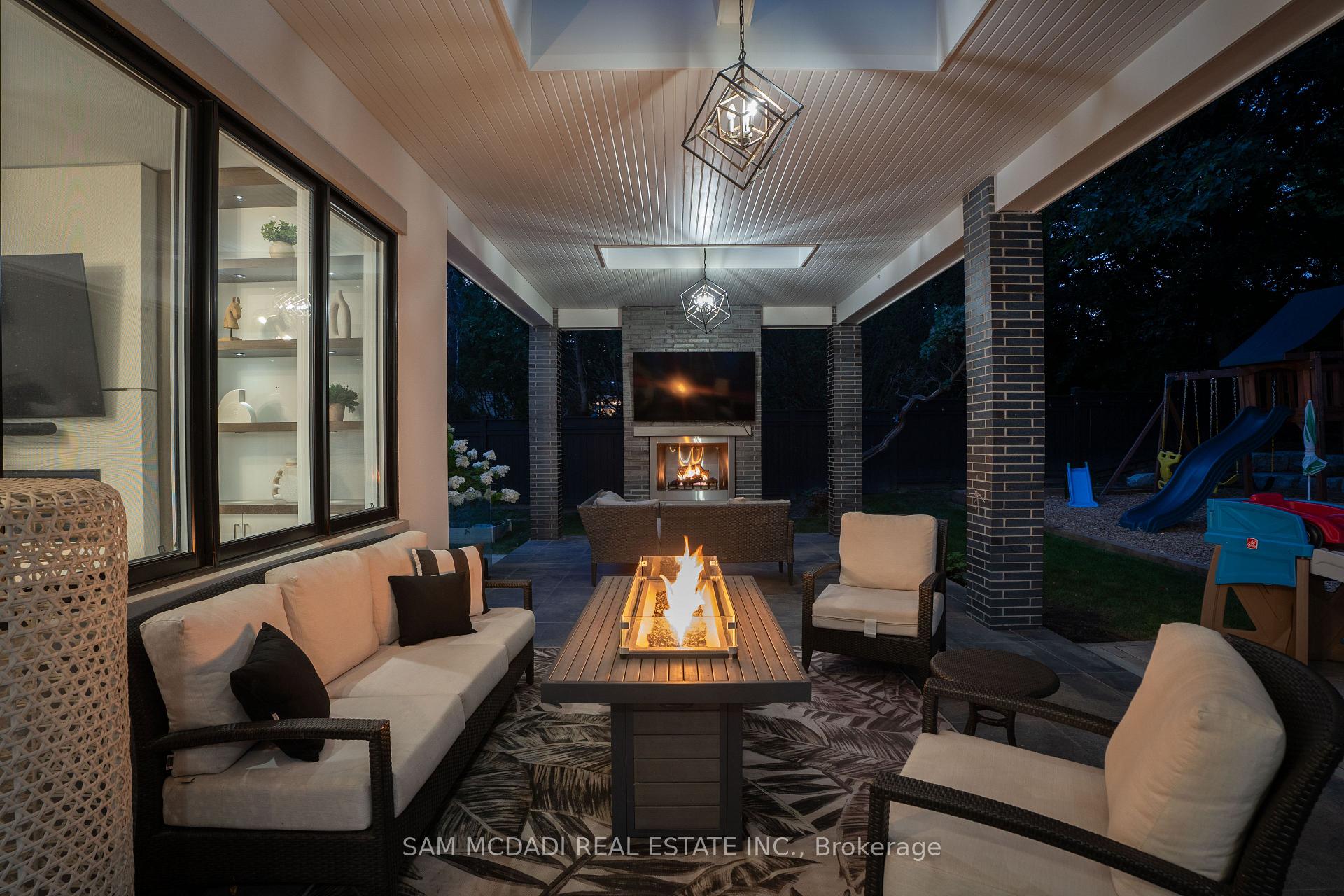 Photo 48 of 231 Wedgewood Drive, Oakville, Morrison — HOMEH