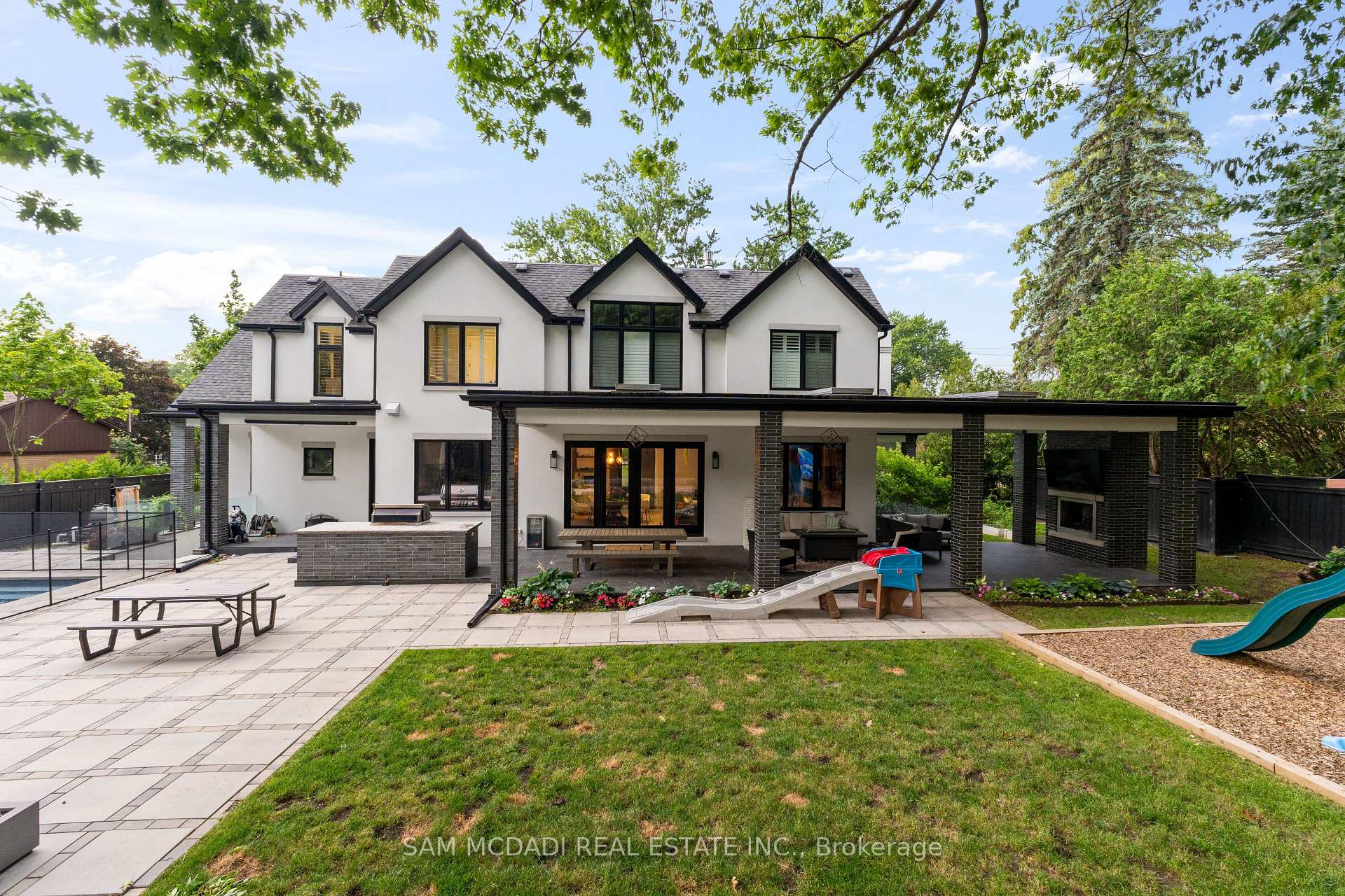 Photo 49 of 231 Wedgewood Drive, Oakville, Morrison — HOMEH
